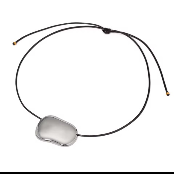 Large Bean Design Necklace On Black Cord - Picture 9 of 10